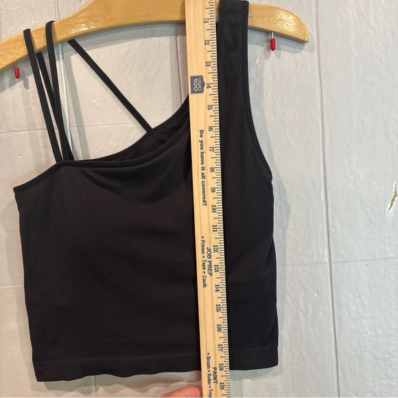 CALIA by Carrie Underwood Black One Shoulder Low Support Brami Ribbed Tank - Picture 4 of 9